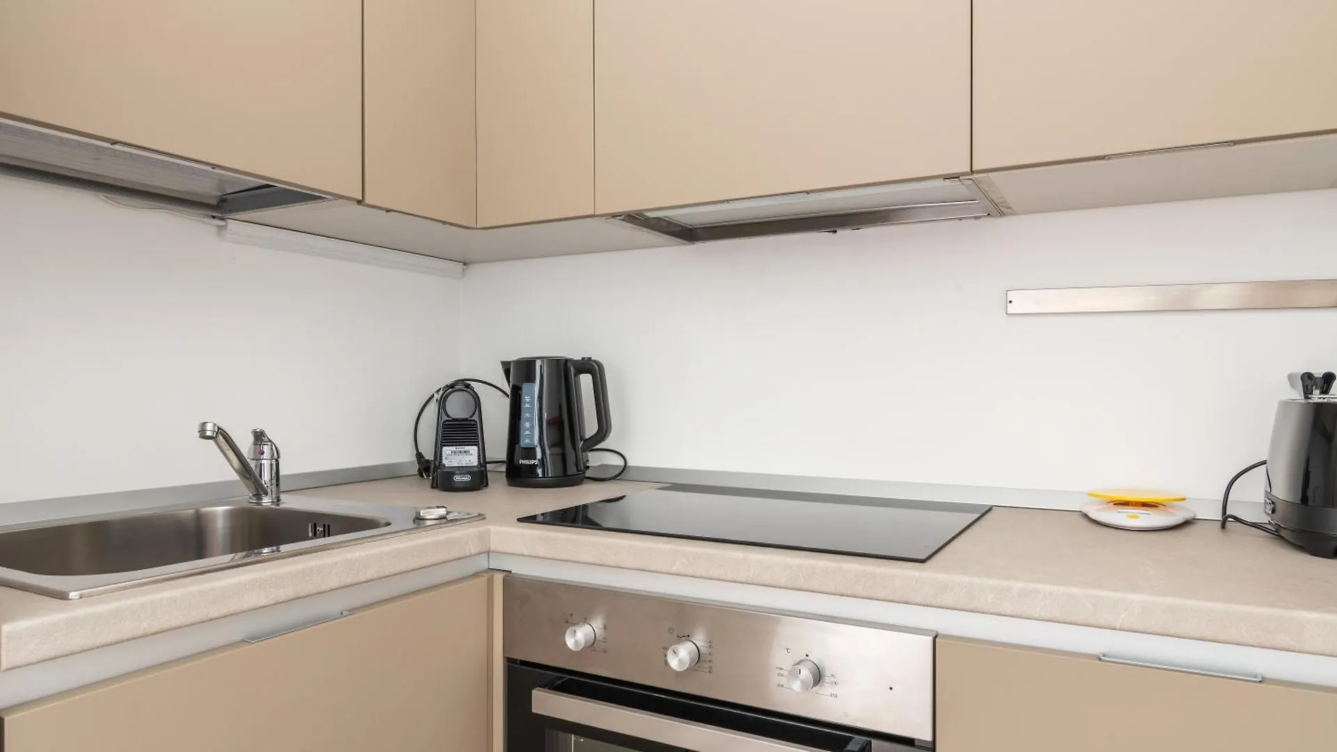Apartment Bilocale A Pochi Passi Da Loreto Milan Italy